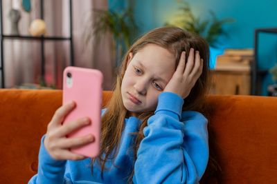 5 Ways Bullying Apps Are Operating Without School Oversight