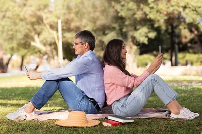 Why Some No-Kid Homes Feel More Joy Yet Less Belonging