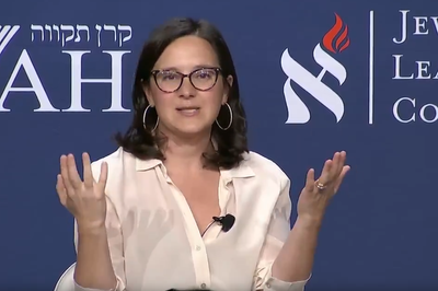 ‘Holy f***ing dumpster fire’: Bari Weiss sparks ‘revolt’ at ‘60 Minutes’ by spiking CECOT segment