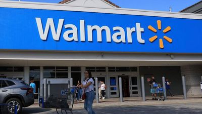 ‘They not playing with y’all now’: Shopper shows extreme measure Walmart is taking to protect their meat section from thieves