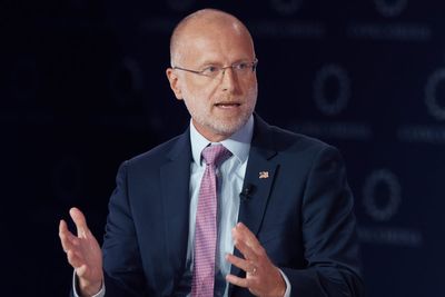 FCC bans new Chinese-made drones, citing security risks