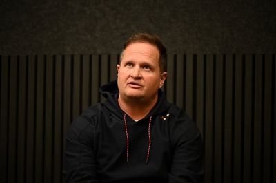 England to investigate allegations of 'excessive' drinking on Ashes beach break