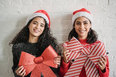 What to Wear on Christmas: Stylish Christmas Outfits & Holiday Fashion Ideas for Every Celebration