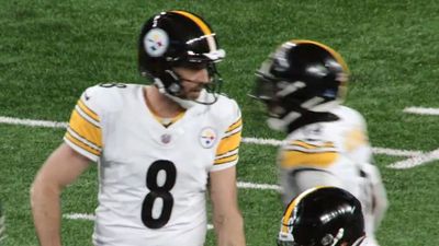 New Video Reveals Aaron Rodgers' Instructions to Kenneth Gainwell Before Miracle TD