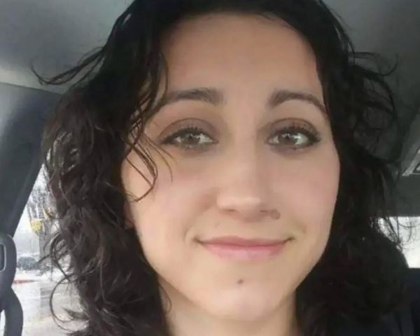 American woman accused of killing her two children extradited to US from UK