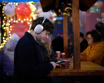 No bickering around the Christmas tree! If your family are trapped by their algorithms, here’s the way out