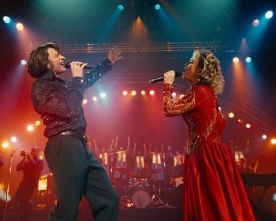 Song Sung Blue review – Neil Diamond tribute act gets sweet treat of movie thanks to Jackman and Hudson