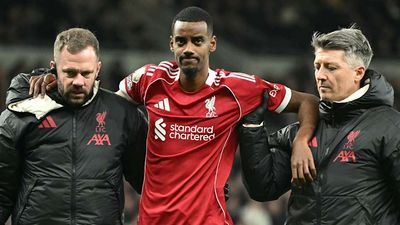 Alexander Isak Makes Liverpool Vow After Horror Leg Break