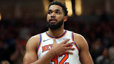 Karl-Anthony Towns Reacts to Heartfelt Standing Ovation From Timberwolves Fans