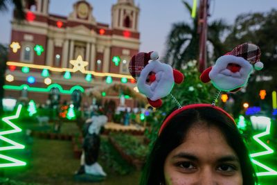 Alarm as Hindu vigilante groups target Christmas celebrations in India