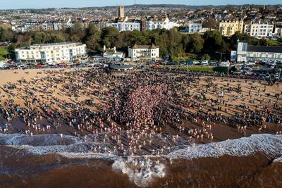 Met Office warns of cold, windy weather but white Christmas ‘highly unlikely’