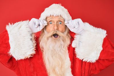 Why Santa Wears Red: Theory Links Reindeer Piss and Psychedelic Mushrooms to Christmas