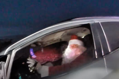 Moment speeding Santa and Mrs Claus stopped by police in Ohio