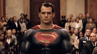 ‘It Was Undeniable.’ Zack Snyder’s Christmas Gift To Us All Is Henry Cavill In The ‘Original Superman Suit’