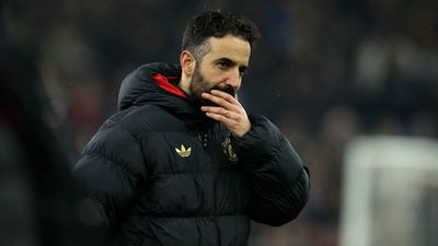 Man Utd ‘Consider Re-Signing Former Midfielder Gem’ As Ruben Amorim Makes Huge Kobbie Mainoo Claim