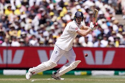 England embark on exhilarating run-chase for victory in Boxing Day Test