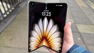 I test phones for a living — and my favorite phone of the year isn't from Apple or Samsung