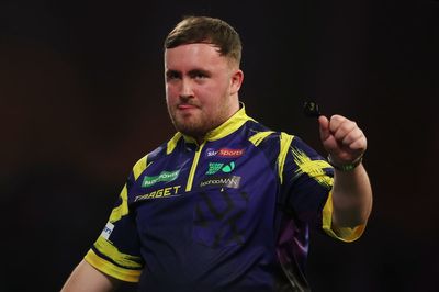What time is Luke Littler playing tonight at the World Darts Championship?
