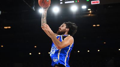 Harrison heroics not enough as Melbourne beat Bullets