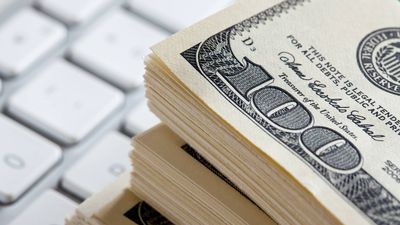 4 Viral TikTok Side Gigs That Are Actually Scams