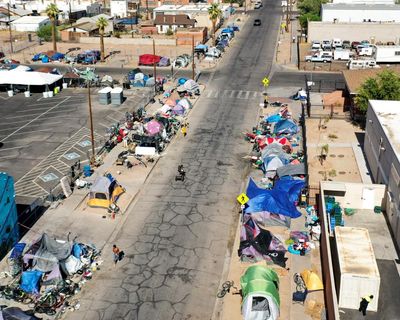 US capitalism casts millions of citizens aside, yet Badenoch and Farage still laud it