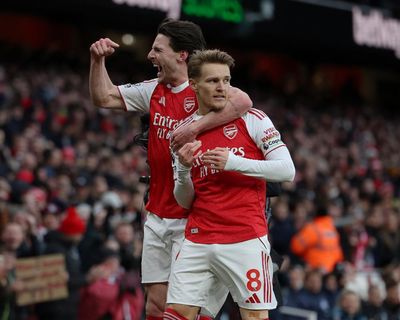 Ødegaard’s strike and Raya’s wonder save help steer Arsenal past Brighton