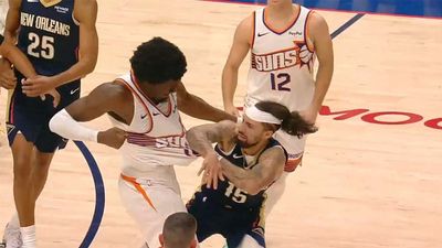 Jose Alvarado Challenges 7'1" Mark Williams in Suns-Pelicans Fracas