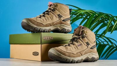 I test walking shoes all year — and this is the pair that came out on top in 2025