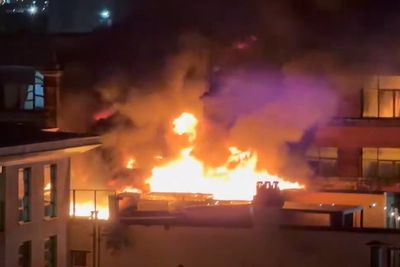 Fire crews remain at scene of blaze in Glasgow city centre