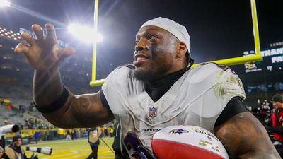 Derrick Henry Is ‘Praying’ the Browns Beat the Steelers on Sunday for Playoff Reasons