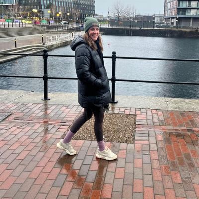 Jennifer Garner and Amanda Seyfried Swear By It - So ITried Walking At Different Times Of The Day For 2 Weeks