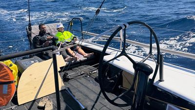 Shattered beam, shatters dreams for Sydney Hobart crew