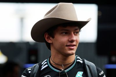 Andrea Kimi Antonelli melts hearts as he delivers Christmas gifts to children's hospital