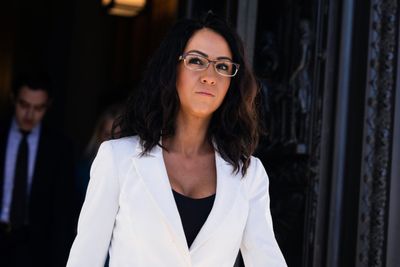 GOP lawmakers have administration ally to end predator species protections - Roll Call