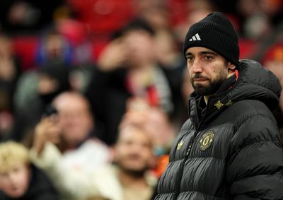 Ruben Amorim praises Bruno Fernandes for being a leader even when injured