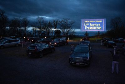 Political Theater’s conversations with filmmakers and other people who dig movies - Roll Call