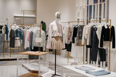 Luxury Brands Are Facing Counterfeit Problems That Affect Consumers