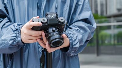 12 lenses of Christmas: China comes knocking on the door with a boatload of budget camera lenses