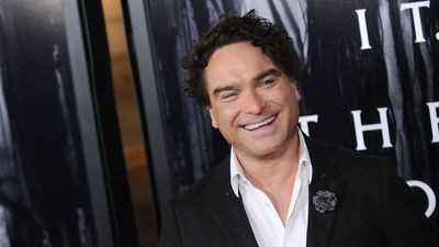 Johnny Galecki Rejects Minimalism With a Dramatic Bathroom Rooted in Warm, Ambient Glows – and His Style Is Replicable