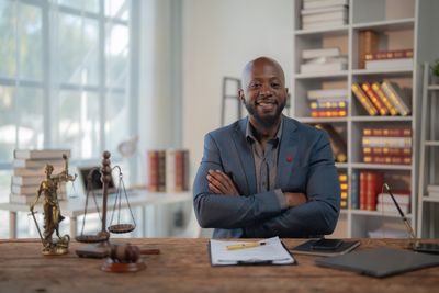 10 Confidence Lessons Guys Learn From Their Worst Breakdowns