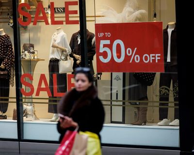 UK consumers still reluctant to spend going into 2026, KPMG survey finds