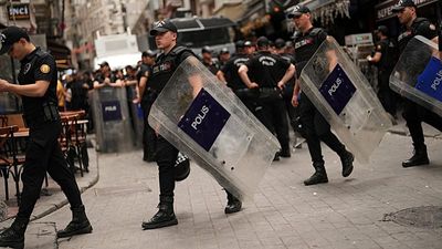 Turkey detains 357 suspects in widening crackdown against Islamic State group