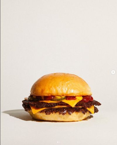 TikTok vs TripAdvisor: An imprecise investigation into which is more reliable for restaurant recommendations