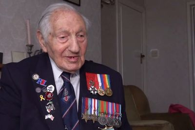 D-Day veteran, 101, warns ‘disappointing’ UK is repeating history
