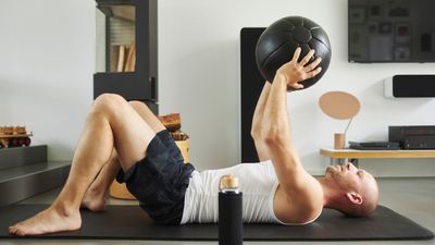 Only got 30 minutes to exercise before the family wakes up? Try this quick and quiet medicine ball full-body workout
