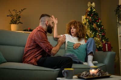 How Child-Free Partners Navigate Social Pressure During Holiday Events