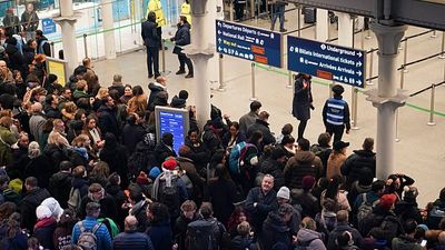 All of your travel rights explained as Eurostar cancel trains amid 'major disruption'