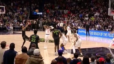 Jordan Poole’s Terrible Game-Tying Shot Attempt Perplexed Announcers for Both Teams