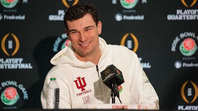 Fernando Mendoza Had Classy Message About Ty Simpson Ahead of CFP Matchup