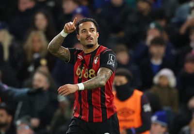 Enzo Maresca jeered by Chelsea fans amid wild draw with Bournemouth
